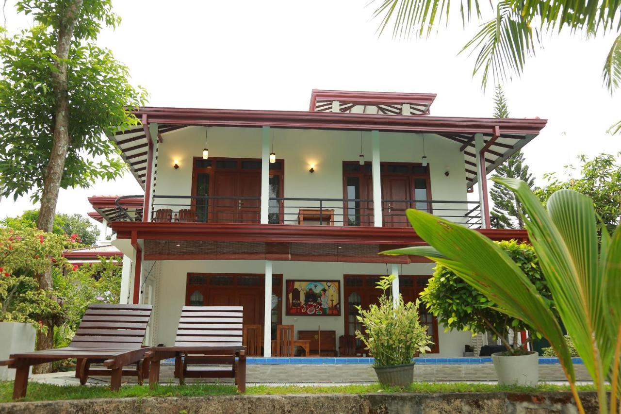 Villa A.SMS Induruwa Esterno foto
