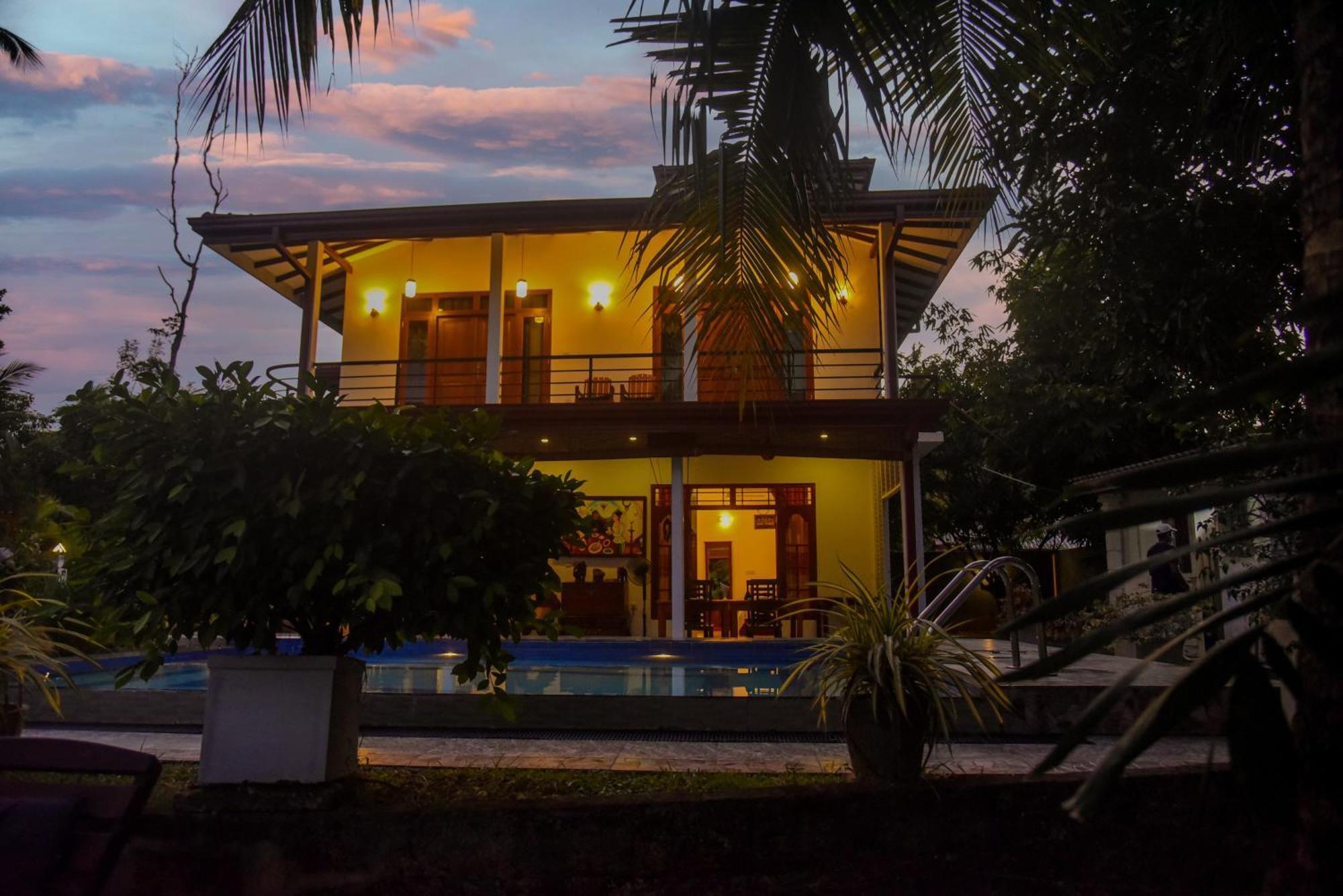 Villa A.SMS Induruwa Esterno foto