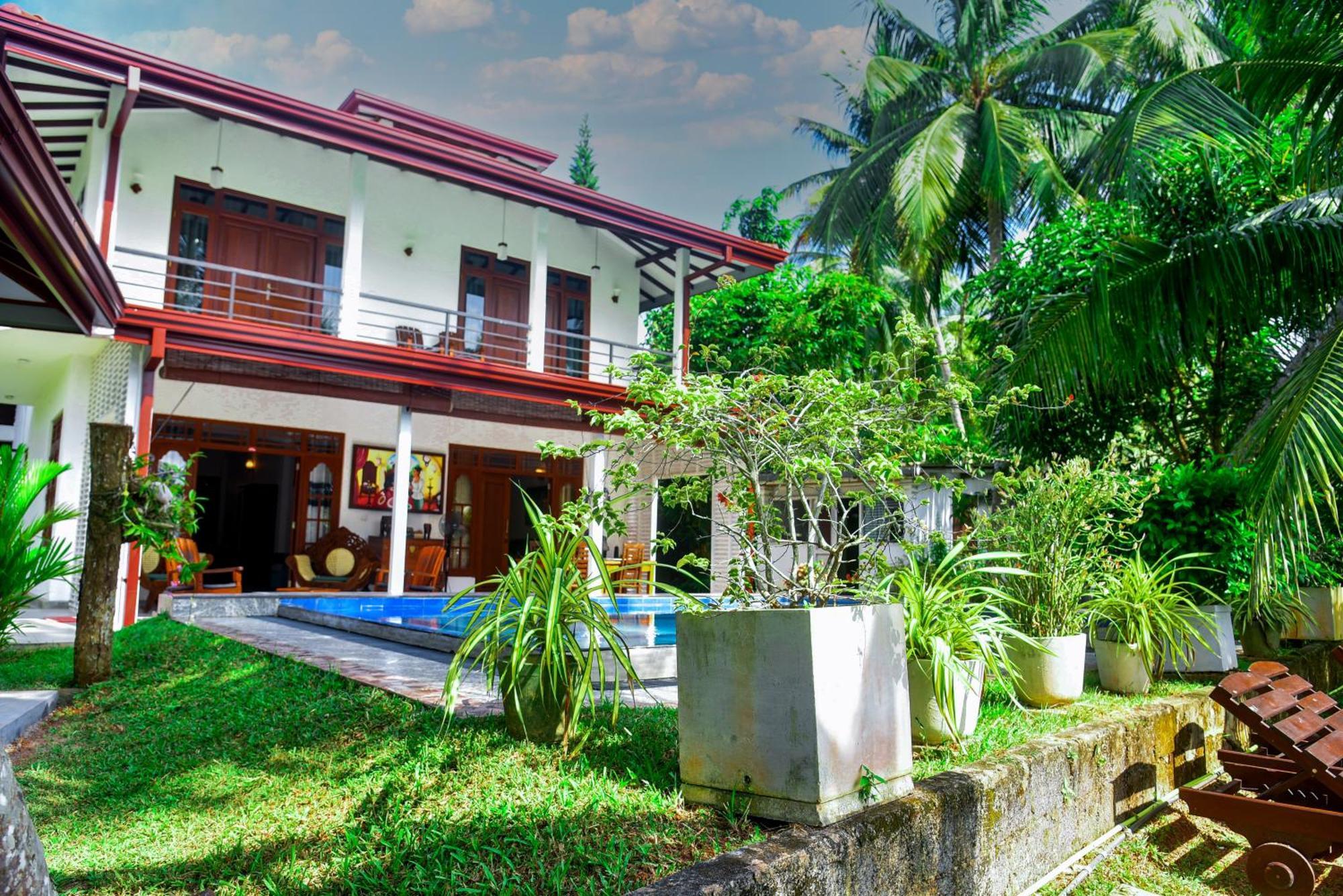 Villa A.SMS Induruwa Esterno foto