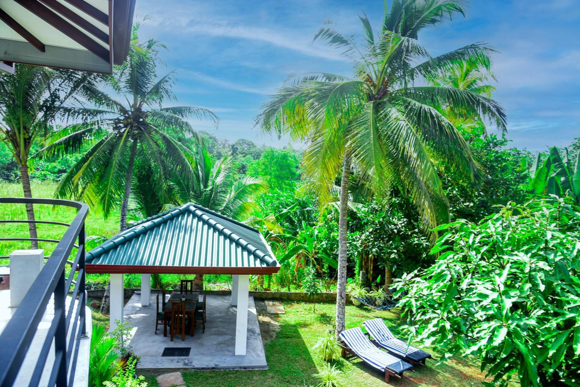 Villa A.SMS Induruwa Esterno foto
